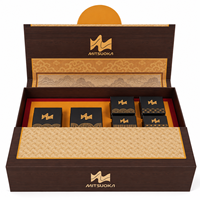 Großhandel Luxuriöse Maßgefertigte Logo-Geschenkbox für Mondkuchen mit Griff und Mehrschichtigem Stanzdesign für Mittherbstfest-Verpackungen