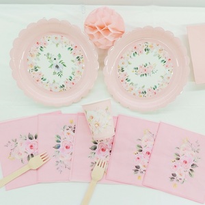 จานกระดาษลายดอกไม้ DAMAI ชุดพรีเมียมสำหรับงานเลี้ยงวันเกิดเด็ก งานเลี้ยงน้ำชา รูปทรงดอกไม้ สีชมพู พร้อมถ้วยและผ้าเช็ดปาก - Product Image 1