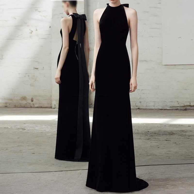 Black Velvet Mermaid Dress - Elegant Floor-Length Gown