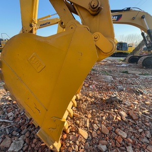 รถขุดไฮดรอลิก Caterpillar 36 ตัน รุ่น CAT336D2 สภาพเหมือนใหม่ พร้อมเครื่องยนต์และปั๊มกำลัง 208 กิโลวัตต์ สำหรับงานขุดเหมือง ผลิตในประเทศญี่ปุ่น - Product Image 6