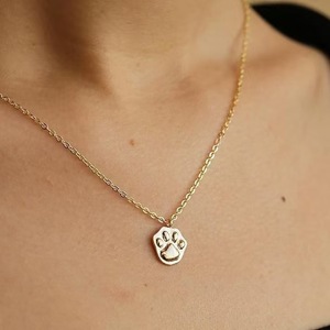 Delicata collana sportiva con impronta in oro per donna - un regalo di laurea per la tua migliore amica/<span class=keywords><strong>sorella</strong></span>/mamma - Product Image 2