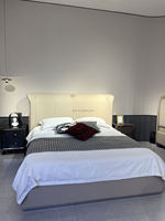 Ensemble de meubles de chambre à coucher de style italien de luxe, ensembles de chambre à coucher, lit rembourré en cuir véritable, finition haute brillance pour villa, maison, hôtel