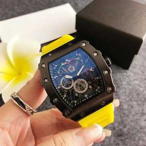 Montre tonneau à double courbure, non mécanique, montre tonneau vintage pour homme, avec bracelet en silicone vintage, montre de sport - Product Image 2