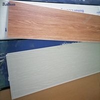 Revêtement de sol en plastique SPC moderne, ignifuge, antidérapant, carrelage en vinyle PVC, large planche, écologique, pour hôpitaux, hôtels, usage intérieur