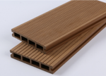 Planche de terrasse WPC à grain de bois 3D en relief RTS004 pour usage en génie civil, 25x140x300mm en stock.