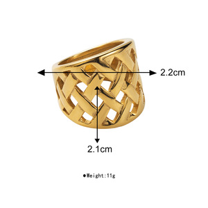 奢华时尚18k镀金不锈钢花环女性珠宝戒指 - Product Image 5
