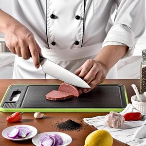 Planches à découper antidérapantes vertes, râpe à ail et plateau de décongélation 4-en-1 pour viande congelée avec planche à découper - Product Image 3