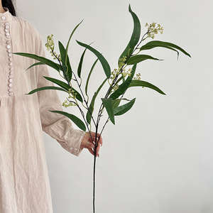 ใบยูคาลิปตัสประดิษฐ์สีเขียว ดอกไม้ตกแต่ง พีวีซีเนื้อนุ่ม ของตกแต่งบ้านในร่ม อุปกรณ์ประกอบฉากถ่ายภาพ - Product Image 2
