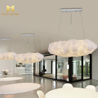 Lámpara colgante de escalera para sala de estar, candelabros flotantes de algodón y seda, accesorio de iluminación LED creativo cálido y romántico