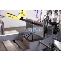 Scie à ruban rotative à haute efficacité de 2,2 kW, capacité de 330 mm, scie horizontale robuste de 850 kg pour la découpe d'angles en acier