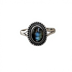 Handcrafted Beautiful <b>925</b> <b>Sterling</b> <b>Silver</b> <b>Rings</b> with Labradorite Stone - Product Image 3