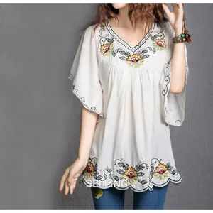 Ropa de Mujer de Algodón con Bordado Floral Étnico Mexicano Vintage - Product Image 6