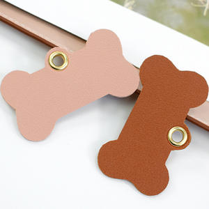 Etiqueta de cuero con Nombre de mascota en forma de hueso, Collar de cuero PU para perros al aire libre, colgante de nombre, etiquetas de tarjeta de identificación de gato antipérdida - Product Image 3