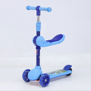 Regalo para niños tres <span class=keywords><strong>ruedas</strong></span> de PU <span class=keywords><strong>scooter</strong></span> para niños plegable <span class=keywords><strong>Maxi</strong></span> kick <span class=keywords><strong>scooter</strong></span> - Product Image 1