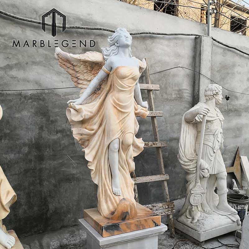 イタリアン ヴィンテージ　女性像の彫刻　ストーンライト製　インテリア　約46cm イタリアン ヴィンテージ 女性像の彫刻 ストーンライト製