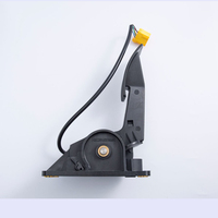 Rakitan Pedal Akselerator Elektronik 9703000004 Suku Cadang Pengganti Pedal untuk Truk Mercedes-Benz Atego 2 Axor 2 Atego Unimog