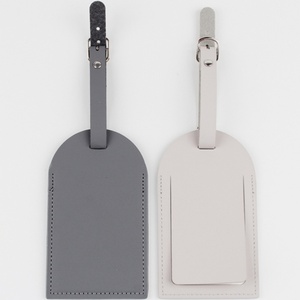 Étiquettes d'identification <span class=keywords><strong>de</strong></span> bagages en PU avec logo personnalisé, avec couvercle rabattable horizontal et vertical, étiquettes <span class=keywords><strong>de</strong></span> nom et d'identification à suspendre pour valises d'affaires - Product Image 5