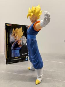 Figurine d'anime <span class=keywords><strong>Super</strong></span> <span class=keywords><strong>Saiyan</strong></span> aux <span class=keywords><strong>cheveux</strong></span> dorés et combinaison bleue, sous licence officielle Banpresto, 7 pouces, échelle 1/12, PVC ABS, emballage d'origine - Bureau - Product Image 5