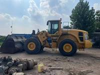 Gebrauchter Volvo 180G 5-Tonnen-Radlader mit Motor - Schweres Baugerät für Bergbau und Hofarbeit im Angebot