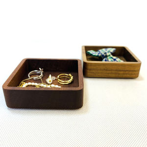 Dessous de verre en bois d'acacia écologique de couleur naturelle minimaliste moderne personnalisable D9H1 cm Chine OEM/ODM forme rectangulaire marque Huina - Product Image 5