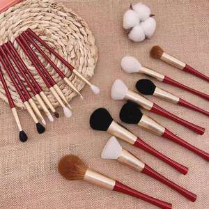 Juego de Brochas de Maquillaje de Alta Gama YRX, Brocha de Maquillaje Individual Magnética, Brocha de Maquillaje de Pelo Sintético con Soporte de Metal - Product Image 2