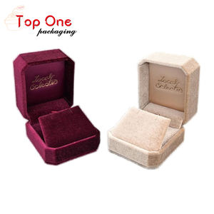Commercio all'ingrosso anello nuziale scatole di velluto singolo ottagono anelli di imballaggio rigido - Product Image 5