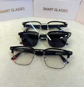 Wholesale W100D AI Smart Glasses Touch Button Real-Time Translation AI Conversation Translation <b>Bluetooth</b> Calling Music Playback - Product Image 1