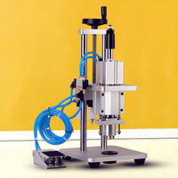Machine d'étiquetage horizontale automatique de bureau de conception nouvelle pour les petites fioles rondes, les flacons de réactifs en plastique et en verre