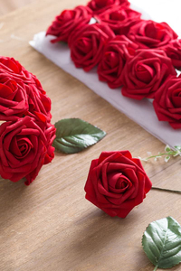 Juego <span class=keywords><strong>de</strong></span> Cajas <span class=keywords><strong>de</strong></span> Flores Artificiales, Rosas Rojas, 25 Piezas, Rosas <span class=keywords><strong>de</strong></span> Aspecto Real para el Día <span class=keywords><strong>de</strong></span> San Valentín, Centros <span class=keywords><strong>de</strong></span> Mesa para Bodas <span class=keywords><strong>y</strong></span> Decoraciones <span class=keywords><strong>de</strong></span> Mesa - Product Image 4
