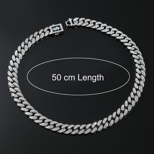 สร้อยคอแฟชั่นทรงเรขาคณิตแบบเรียบง่าย สไตล์ฮิปฮอป วัสดุอัลลอยด์ สำหรับผู้ชาย ขายดีประจำปี 2026  รับผลิตตามแบบ  ขายส่งเครื่องประดับ - Product Image 4