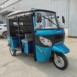 รถสามล้อเครื่องยนต์ไบจากี ระบายความร้อนด้วยน้ำ ใช้ได้ทั้งไฟฟ้าและน้ำมันเบนซิน ขนาด 200 ซีซี และ 250 ซีซี แบบมีหลังคา - Product Image 2