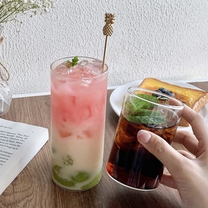 Gobelet à thé aux fruits de style moderne, verre à jus transparent pour la maison, pour les boissons d'été, café et lait pour les fêtes - Product Image 3