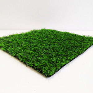 Gazon artificiel synthétique vert doux pour la décoration de jardin, gazon synthétique de jardin - Product Image 4