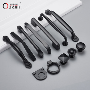 China Supply Classic 128mm <strong>Black</strong> Sets Furniture Kitchen Zinc Alloy Cabinet Handle and <strong>Knobs</strong> - Product Image 3