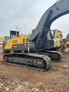 Excavadora Hidráulica Volvo EC240 Usada de 24 Toneladas |   Excavadora de Tamaño Mediano Fabricada en Suecia para Construcción Urbana - Product Image 4