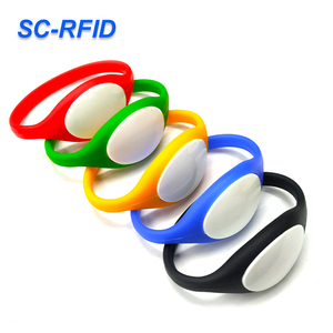 Bracelet en silicone RFID 125kHz NFC Bracelet de paiement sans espèces à puce 1K pour parc d'attractions - Product Image 5