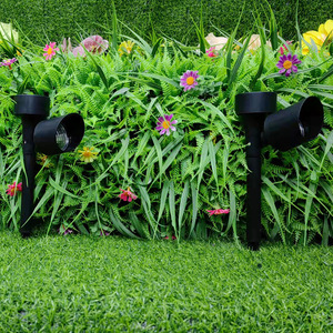 Foco Solar para Jardín con Luz Blanca Cálida, Sensor Inductivo, Iluminación Exterior para Patio, 6-12 Horas de Iluminación Continua - Product Image 2