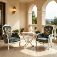 Französisches Rokoko-Sessel-Set, handgeschnitzter Massivholz-Akzentsessel, Vintage-Wohnzimmer-Villa-Freizeitsessel mit Beistelltisch