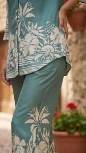 Tissu en lin doux de qualité supérieure vert olive pour vêtements féminins, tissu imprimé numérique en polyester doux effet lin, 100% polyester - Product Image 3