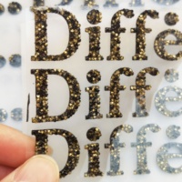 Lettres en strass perlées 3D A-Z de haute qualité à thermocoller, échantillon gratuit, patchs brodés pour la décoration de vêtements