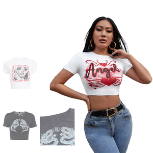 T-shirts courts pour femmes en coton doux, coupe confortable pour un style décontracté et quotidien. - Product Image 1