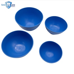 Ciotole Manuali in Gomma Blu per Impressioni Dentali di Alginato e Gesso, 4 Misure, Smilecore Certificato CE Classe I - Product Image 6