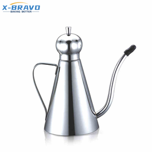 Restaurant High-quality Stainless Steel Cone Oil <strong>Pot</strong> Leak-proof Kitchen Household Soy <strong>Sauce</strong> <strong>Pot</strong> Small Vinegar <strong>Pot</strong> Oiler - Product Image 3