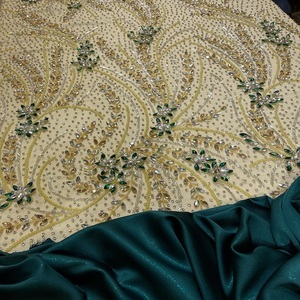 Tissu en dentelle perlée avec broderie de cristaux à motif floral, matériau haut de gamme pour robe de mariée, robe de soirée, fourniture textile de mode - Product Image 1