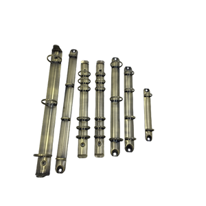 Les fabricants vendent une vaste gamme de dossiers en métal à six trous avec clip pour ordinateur portable pour l'école. - Product Image 1