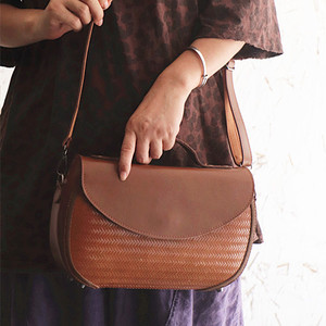 Bamboo Weaving Crossbody Bag Handmade Cover Type Everyday Outfits Fall 2023 - Product Image 2