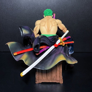 14.5cm Anime Pirate Roi BT Assis Pose Zoro Figure Modèle Double Tête Changement GK PVC Figure Jouet Statue Ornement - Product Image 4