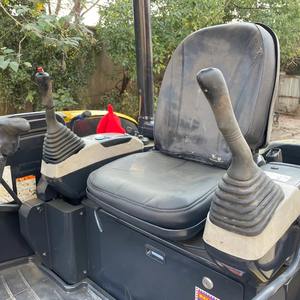 รถขุดขนาดเล็กมือสองยี่ห้อโคมัตสึ รุ่น PC30/PC55/PC120/PC200/PC220/PC350/PC60 ราคาดี พร้อมเครื่องยนต์หลักและวิดีโอตรวจสอบ - Product Image 3