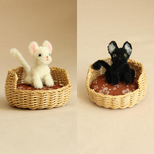 1:12 Gato de varilla de torsión hecho a mano en miniatura, guarida de gato tejida hecha a mano pura, guarida de juguete sintético en miniatura, pieza de decoración para mascotas, Dec - Product Image 3