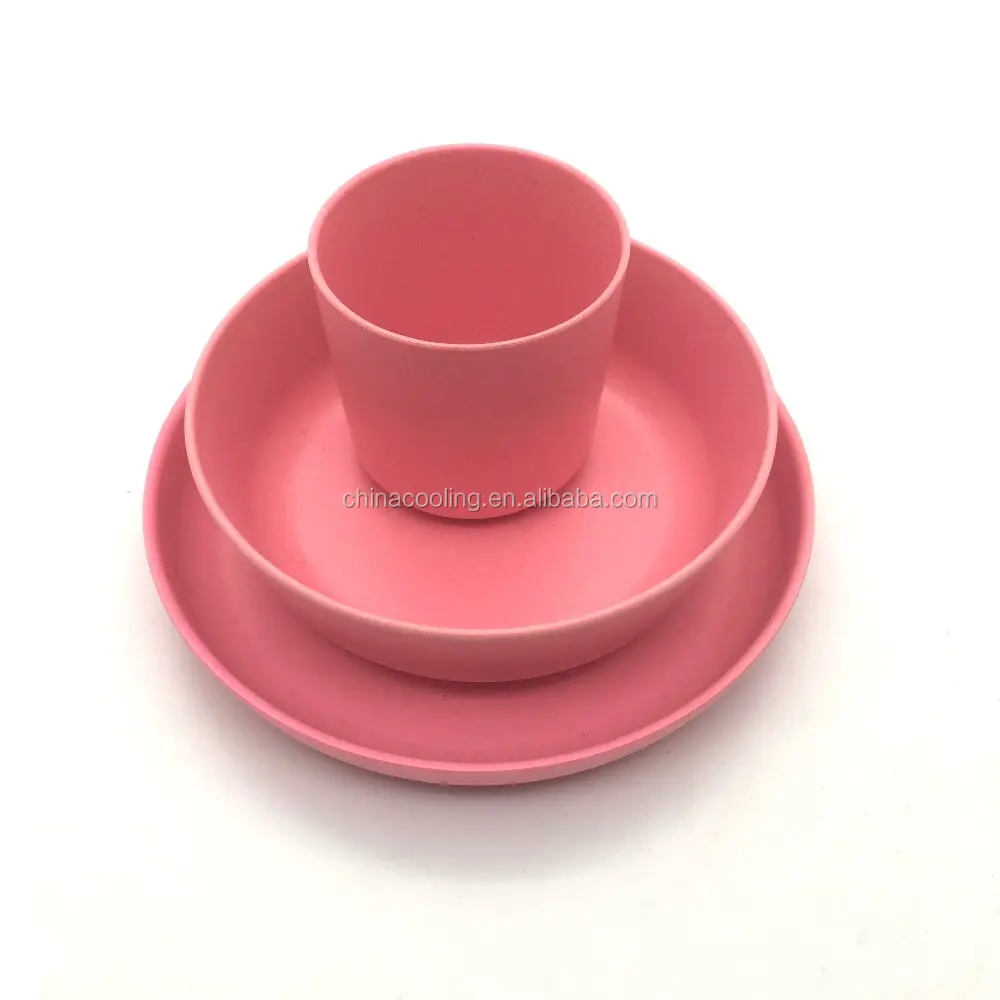 Daur ulang plastik RPET makan anak Set cangkir piring mangkuk bebas BPA disesuaikan piring anak-anak